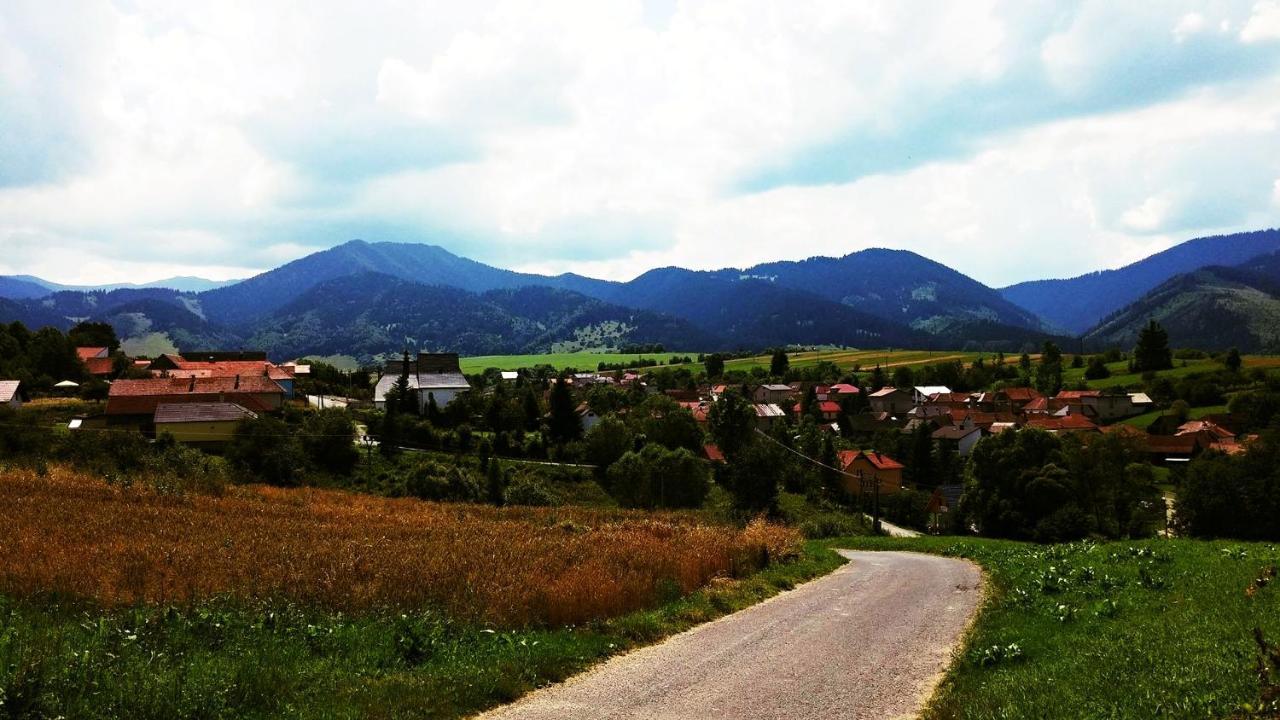 Penzion Mlynarov Dvor Dubrava 外观 照片